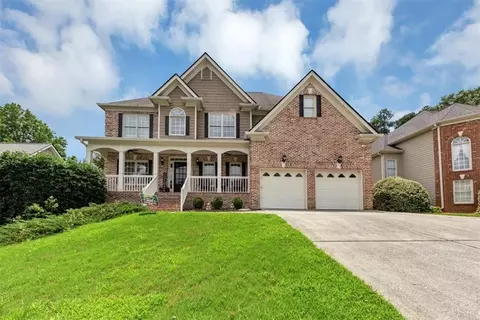 122 Sweet Branch Ct, Grayson, GA 30017