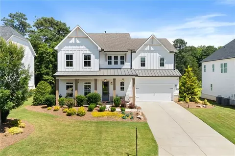 3525 Brynhurst Dr, Cumming, GA 30028