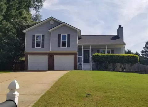 1220 Persimmon Place Dr, Bethlehem, GA 30620