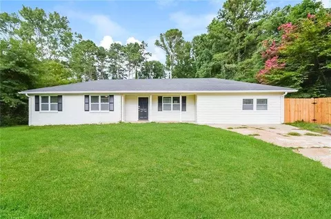 429 Landers Dr, Mableton, GA 30126