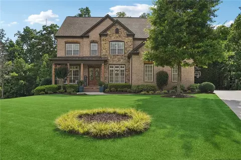 1720 Flinthaven Ct, Lawrenceville, GA 30043