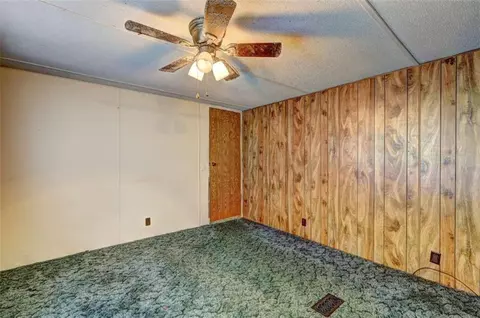 218 Helen Rd, Covington, GA 30016 photo 14