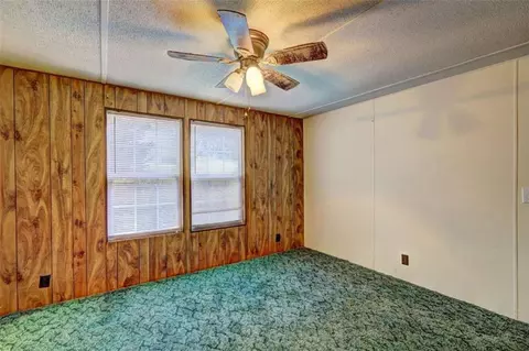 218 Helen Rd, Covington, GA 30016 photo 13