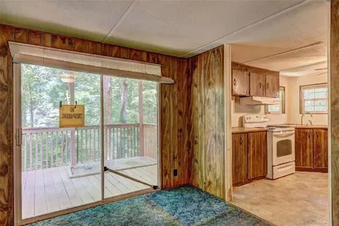 218 Helen Rd, Covington, GA 30016 photo 7