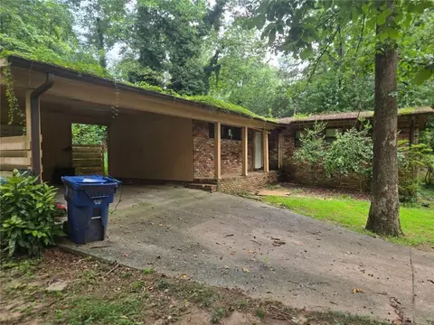 2484 Mobley Ct SE, Atlanta, GA 30315