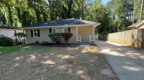2702 Loghaven Dr NW, Atlanta, GA 30318