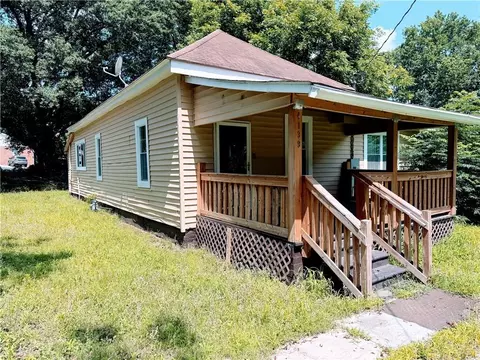 Exterior - 4139 Lott St NE, Covington, GA 30014 photo 2 of 4