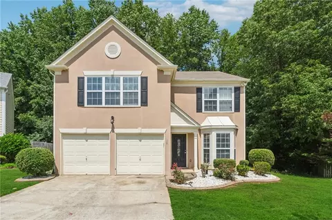 2000 Maple Ridge Ct NW, Acworth, GA 30101