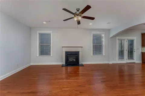 Living - 624 East Hampton Pl, Canton, GA 30115 photo 3 of 8