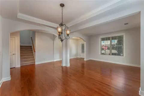 Living - 624 East Hampton Pl, Canton, GA 30115 photo 1 of 8