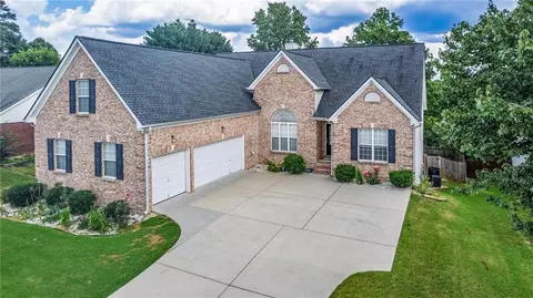 3345 Stoneleigh Run Dr, Buford, GA 30519 photo 6