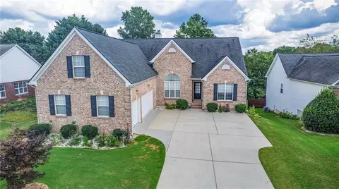 3345 Stoneleigh Run Dr, Buford, GA 30519 photo 2