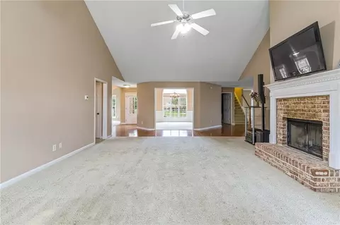 3345 Stoneleigh Run Dr, Buford, GA 30519 photo 8