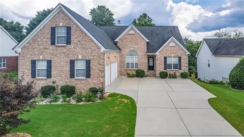 3345 Stoneleigh Run Dr, Buford, GA 30519 photo 3