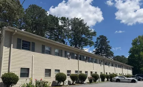 2109 Pine Tree Dr #C12, Buford, GA 30518