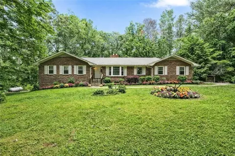 2690 Hideaway Hills Ln SW, Powder Springs, GA 30127