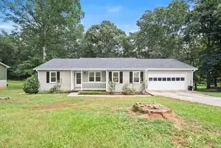 200 E Country Woods Dr, Covington, GA 30016