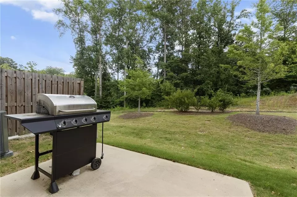 Exterior - 6780 Cedar Glen Rd, Atlanta, GA 30360 photo 4 of 4
