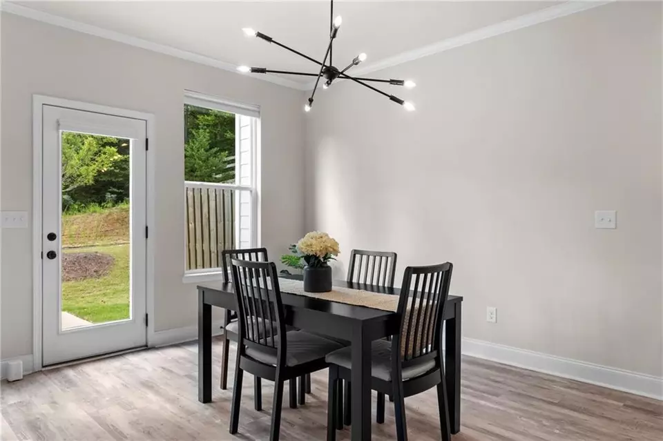 Dining - 6780 Cedar Glen Rd, Atlanta, GA 30360 photo 2 of 2