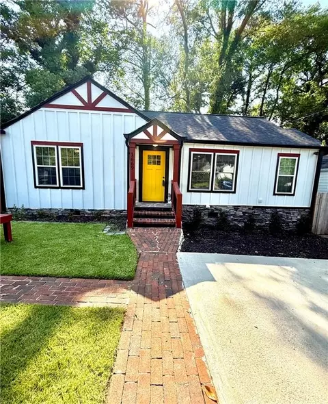 1669 Hadlock St SW, Atlanta, GA 30311