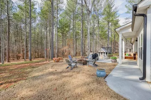 Exterior - 1312 Mcgarity Rd, Temple, GA 30179 photo 7 of 14