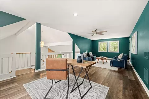 569 Farmbrook Trl NE, Kennesaw, GA 30144 photo 20