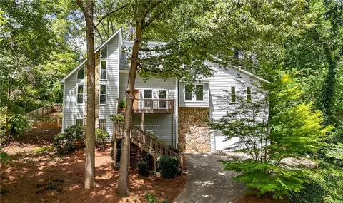 569 Farmbrook Trl NE, Kennesaw, GA 30144 photo 33
