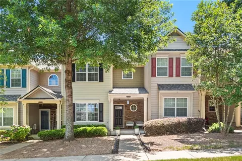 2449 Suwanee Pointe Dr, Lawrenceville, GA 30043