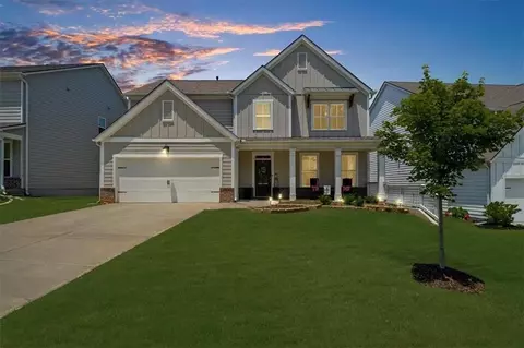 349 Garnet Dr, Acworth, GA 30101