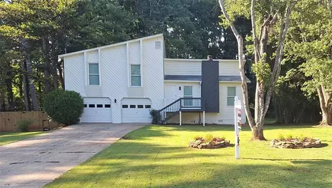 1085 Stone Mill Run, Lawrenceville, GA 30046