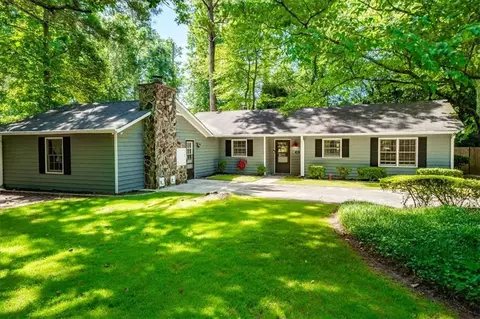 4361 Old Mabry Ln, Roswell, GA 30075