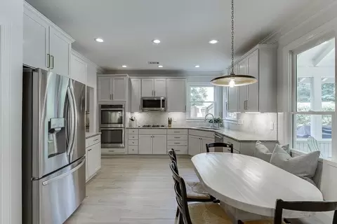 Kitchen - 1812 Tobey Rd, Chamblee, GA 30341 photo 3 of 5