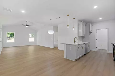1408 Campbell Rd, Covington, GA 30014 photo 4