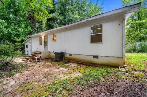 Exterior - 40 Sherwood Loop, Mcdonough, GA 30253 photo 7 of 8
