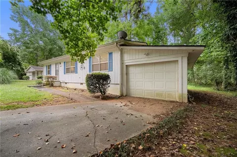 Exterior - 40 Sherwood Loop, Mcdonough, GA 30253 photo 3 of 8
