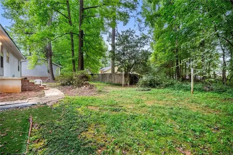 Exterior - 40 Sherwood Loop, Mcdonough, GA 30253 photo 6 of 8