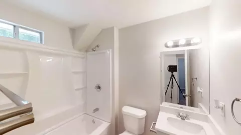 Bath - 2639 Irene Cir, Duluth, GA 30096 photo 1 of 2