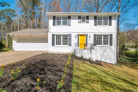 4620 Central Dr, Stone Mountain, GA 30083