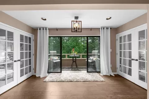 25305 Plantation Dr NE, Atlanta, GA 30324