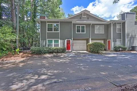 1095 Darby Ct, Norcross, GA 30093