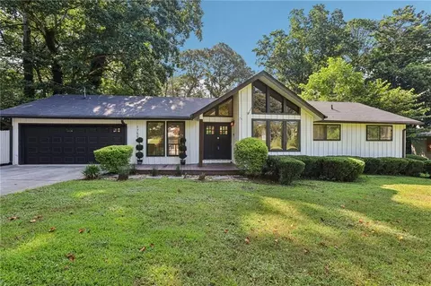 1759 Kimberly Dr SW, Marietta, GA 30008
