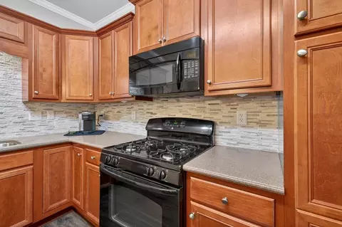 Kitchen - 4123 Stonecypher Rd, Suwanee, GA 30024 photo 5 of 6
