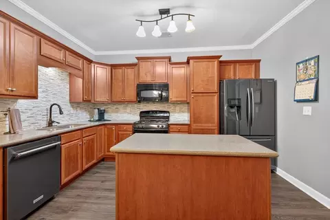 Kitchen - 4123 Stonecypher Rd, Suwanee, GA 30024 photo 3 of 6