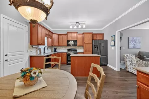 Kitchen - 4123 Stonecypher Rd, Suwanee, GA 30024 photo 6 of 6