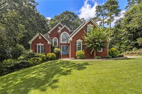 8270 Stonebrook Ct, Cumming, GA 30040
