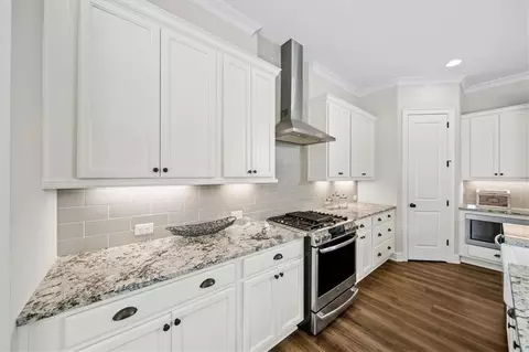 Kitchen - 302 Mcdaniel Pl, Canton, GA 30115 photo 4 of 7