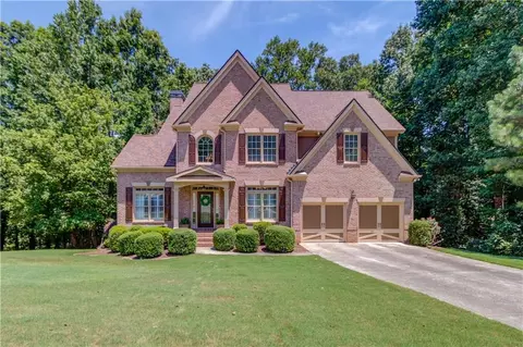 274 Brook Valley Ln, Sugar Hill, GA 30518
