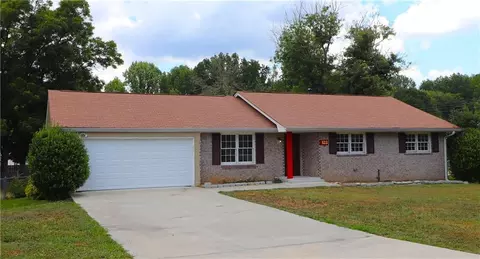 2523 Meadowbrook Way, Snellville, GA 30078