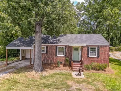 808 Charlton St, Rome, GA 30165