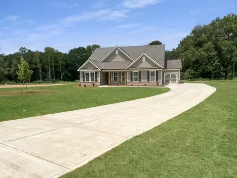 144 Tomahawk Trl, Good Hope, GA 30641